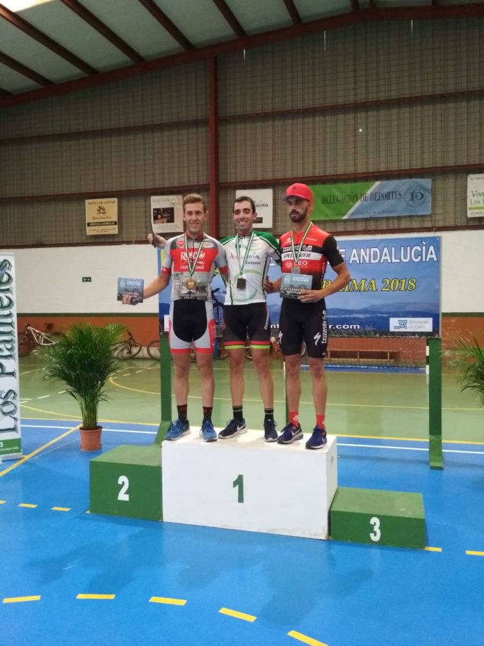 La joven promesahace un tiempo de 3 horas y 28 minutos.