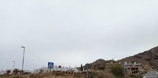 El Ayuntamiento de Nerja va a destinar varias parcelas municipales para la construcción de 54 viviendas, de las que 25 serán protegidas y 29 viviendas de renta libre.