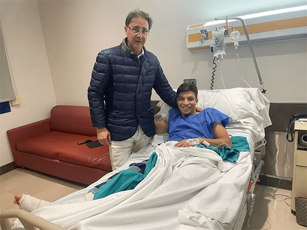 malagacf (1) La operación, realizada por el traumatólogo Alejandro Espejo y supervisada por el facultativo malaguista Pablo Campos, ha resultado exitosa.