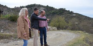 "Este es el gobierno de Torrox que más ha invertido en el campo en toda su historia", asegura Óscar Medina.
