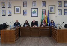 Mancomunidad Axarquía prepara la promoción turística de la comarca en FITUR La reunión también ha servido para reiterar el compromiso del área de Turismo con los ayuntamientos de la comarca
